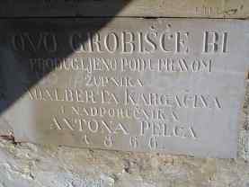 natpis sa starog grobnog objekta